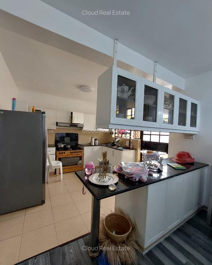 4 Bed House with En Suite in Loresho - 7