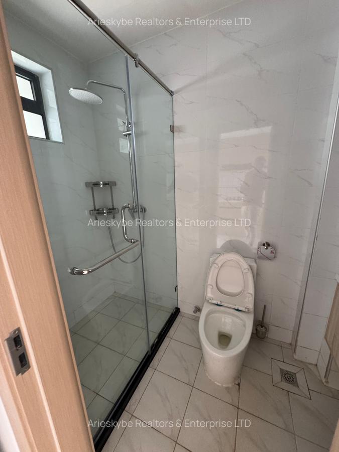 Studio Apartment with En Suite in Ruaka - 4