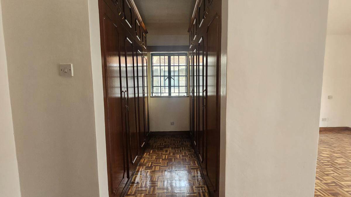 5 Bed Townhouse with En Suite at Grevillea Grove - 14