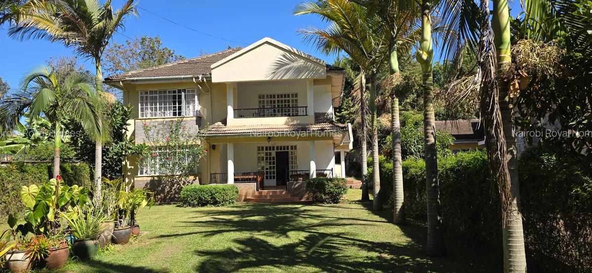 4 Bed House with En Suite at Loresho Road - 2