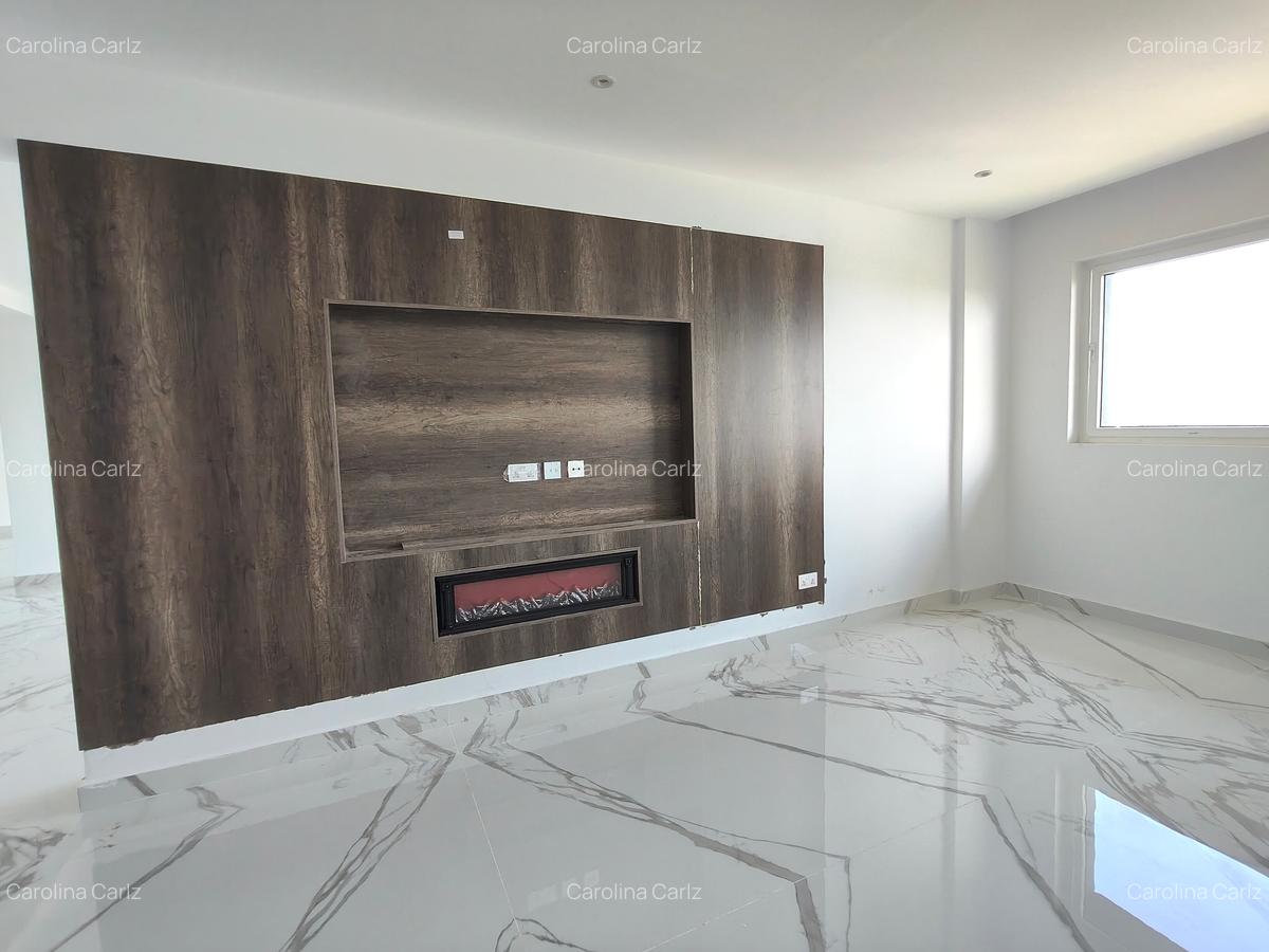 5 Bed Apartment with En Suite at General Mathenge Road - 5