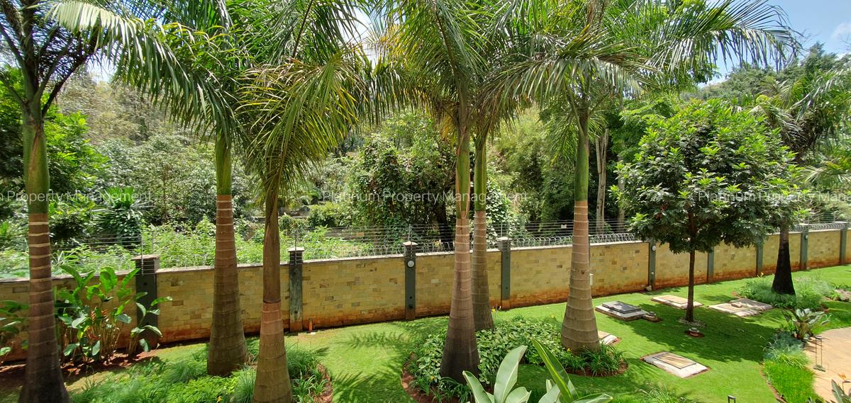 5 Bed Apartment with En Suite in General Mathenge - 1