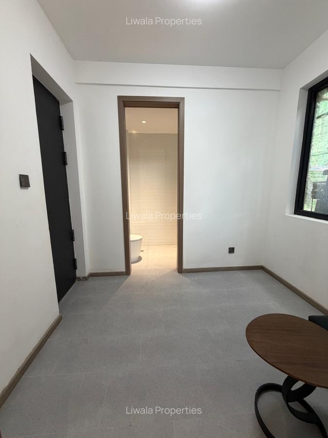 3 Bed Apartment with En Suite at `` - 5