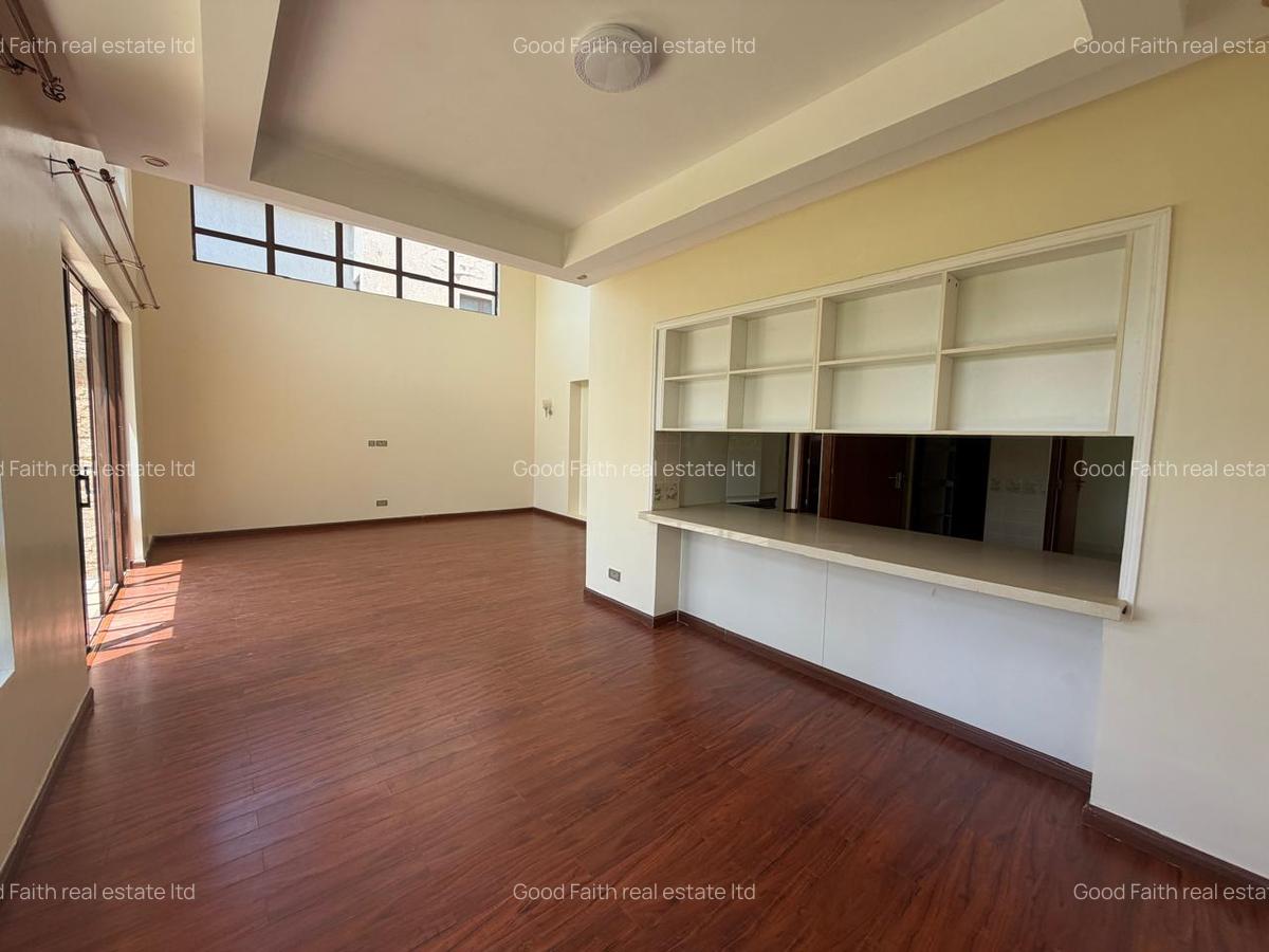 4 Bed Villa with En Suite in Kiambu Road - 8