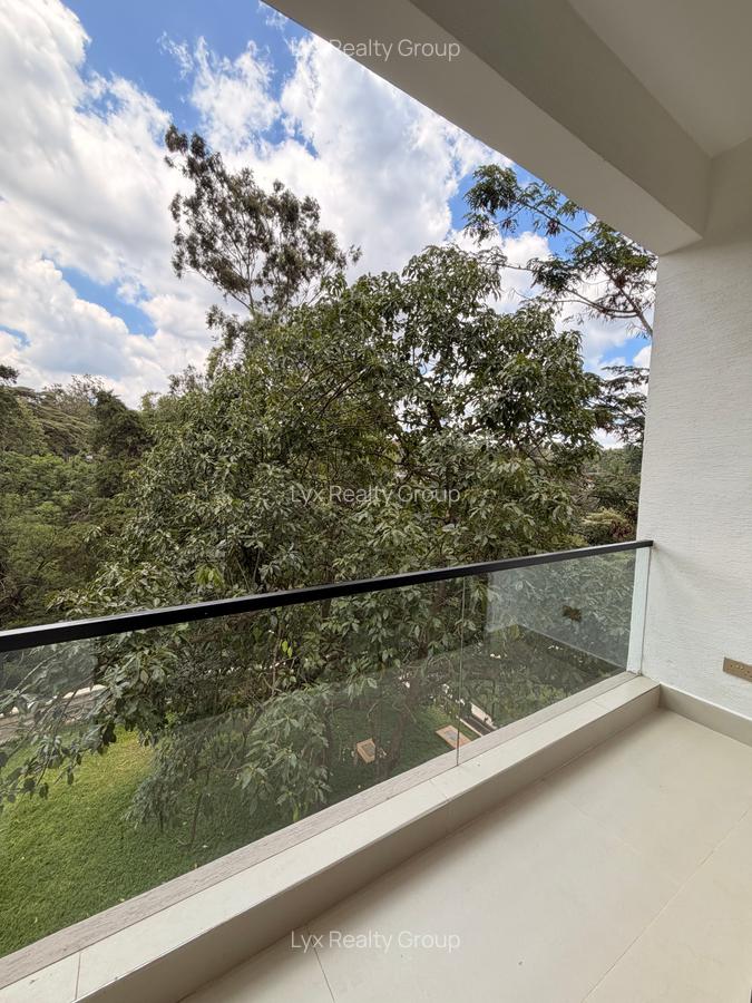 6 Bed Villa with En Suite in Kitisuru - 18