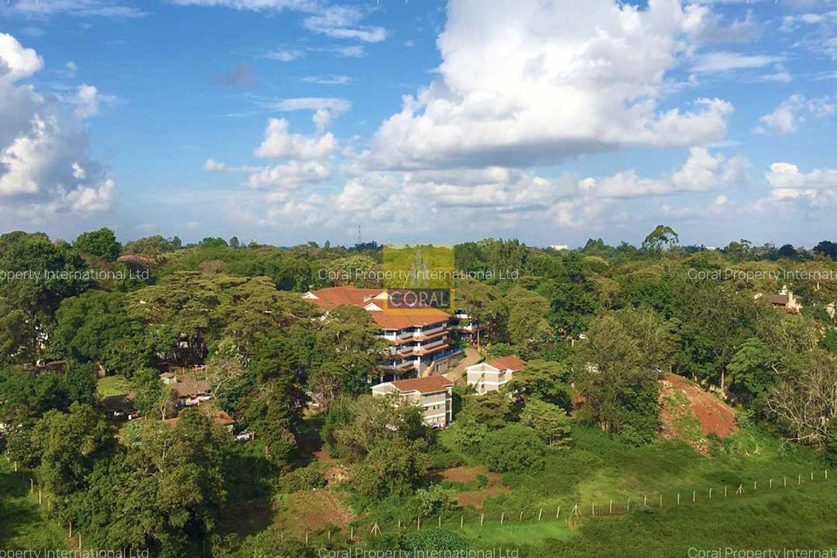 3 Bed Apartment in Parklands - 20