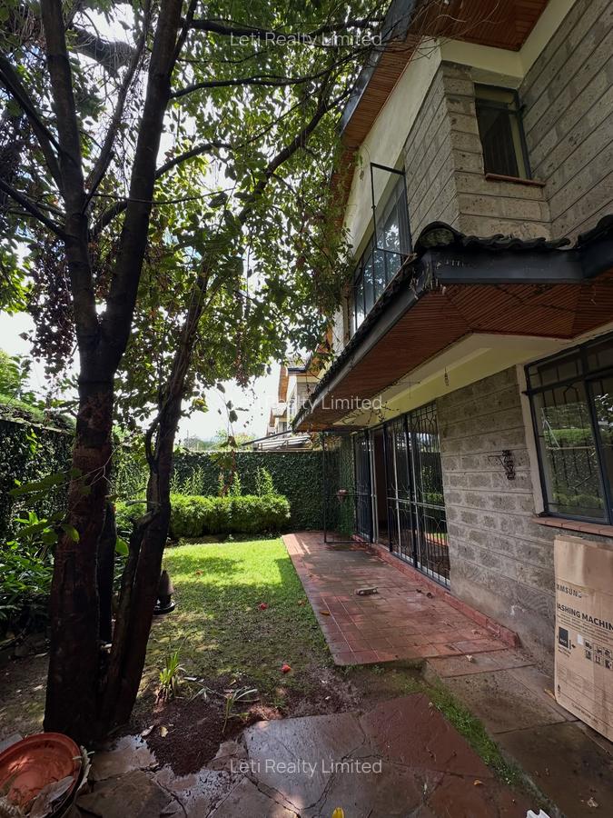 4 Bed Townhouse with En Suite in Lavington - 1