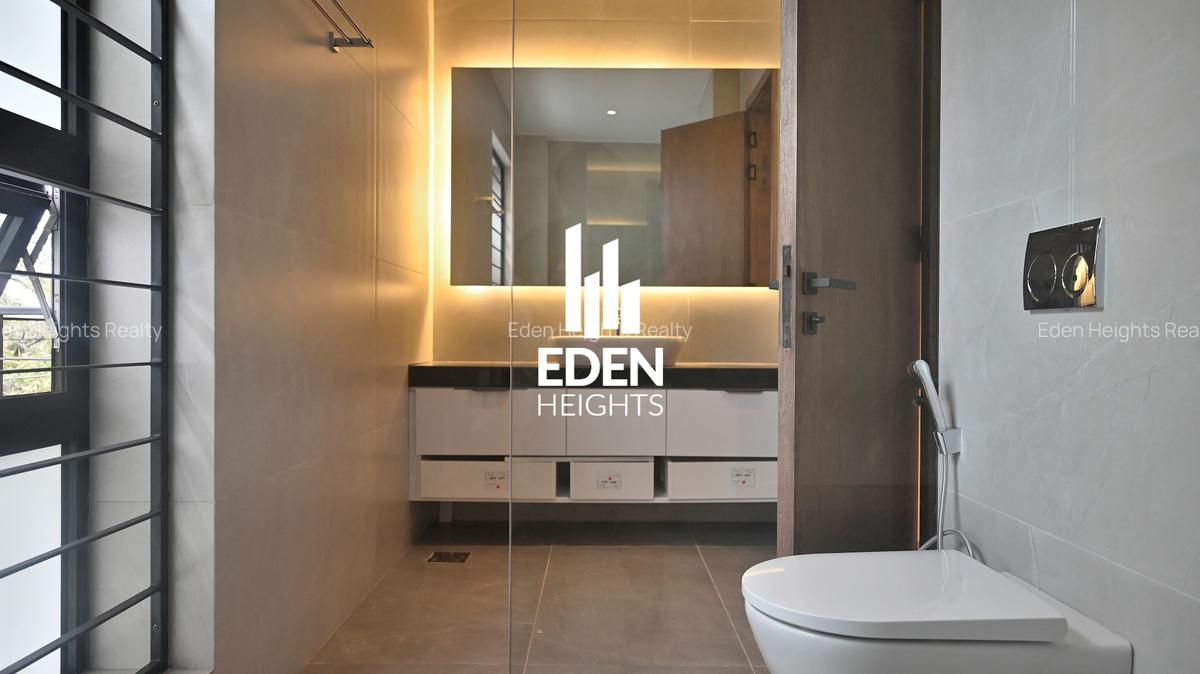 4 Bed Townhouse with En Suite in Loresho - 9