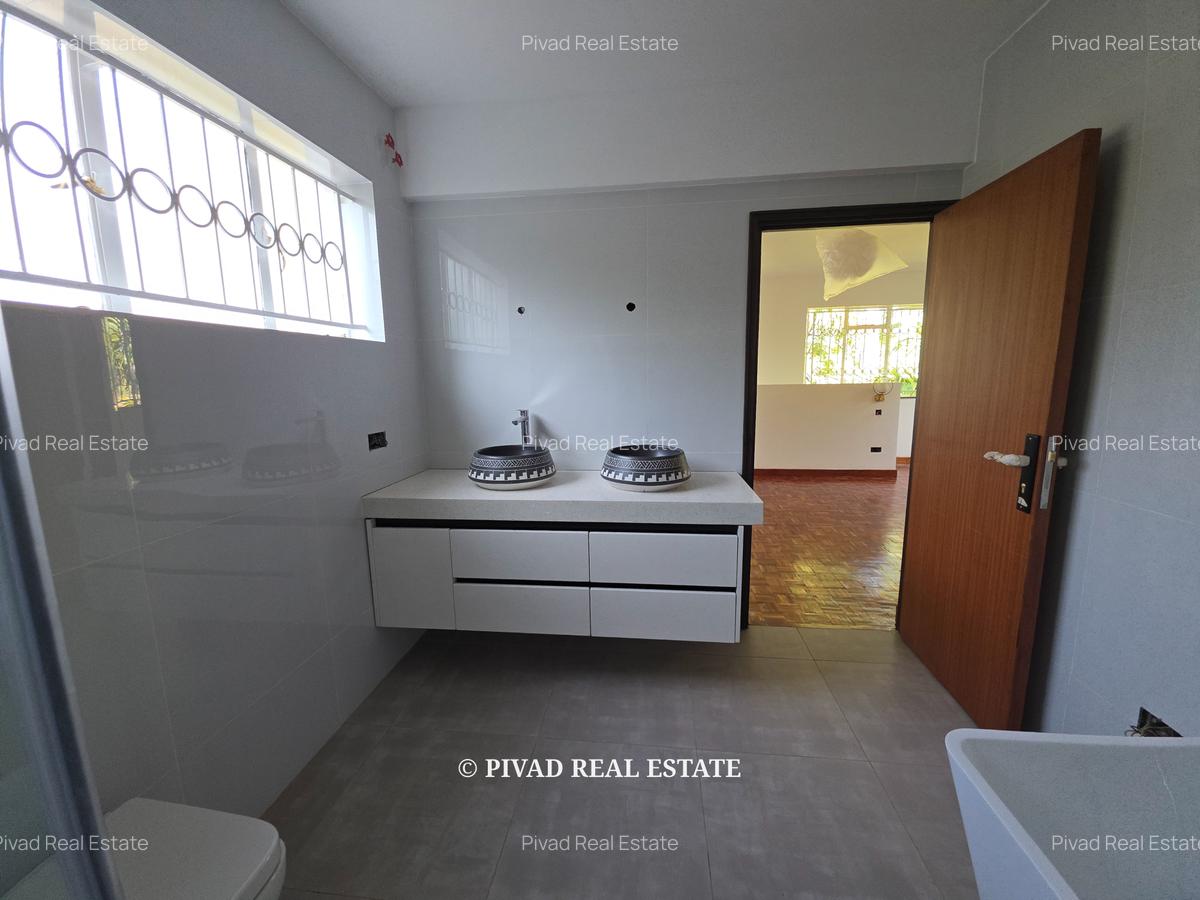 4 Bed House with Staff Quarters in Runda - 6