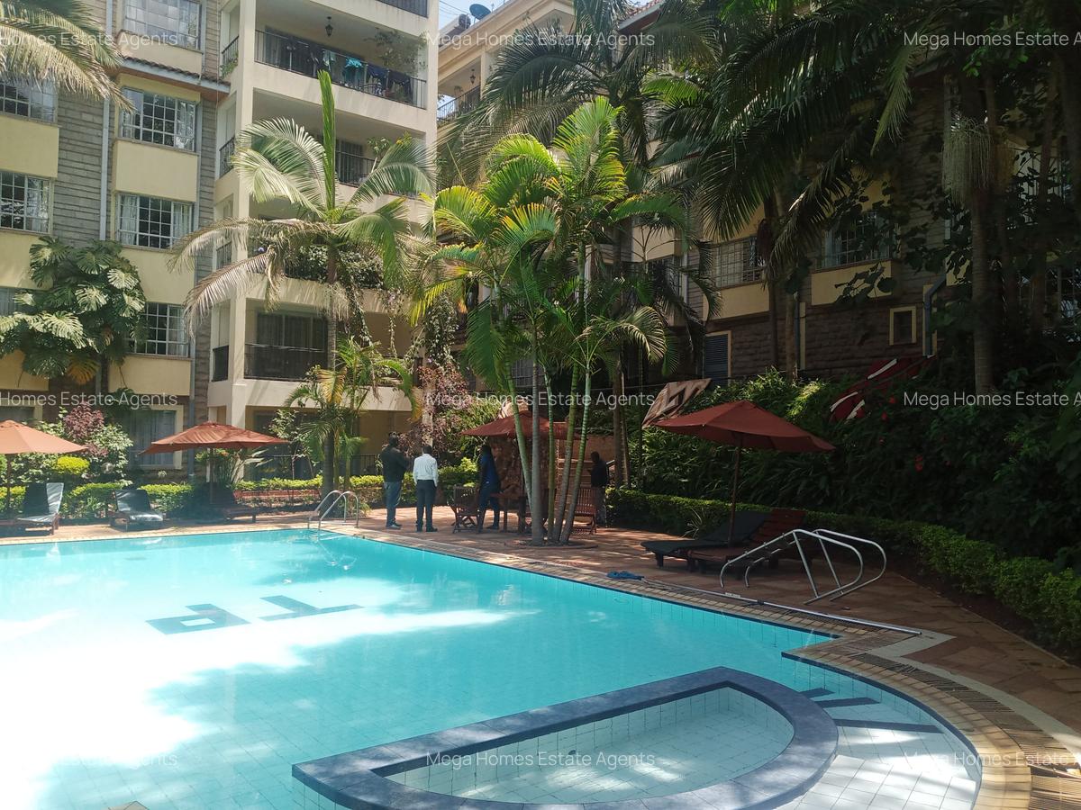 2 Bed Apartment with Swimming Pool at Brookside Drive - 2