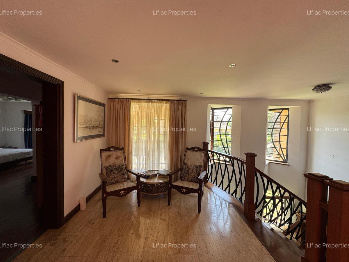 4 Bed Townhouse with En Suite in Runda - 17