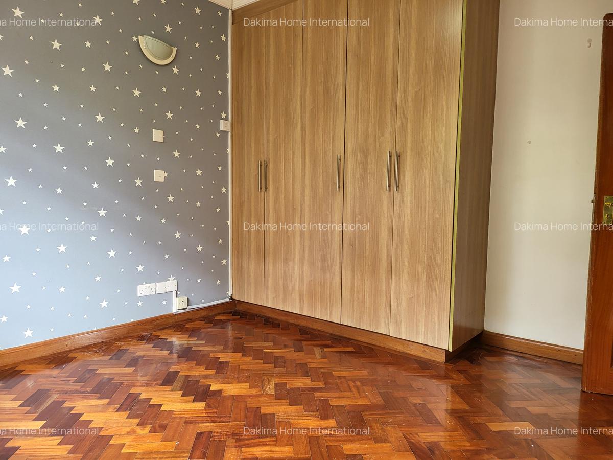 5 Bed Townhouse with En Suite in Kitisuru - 8