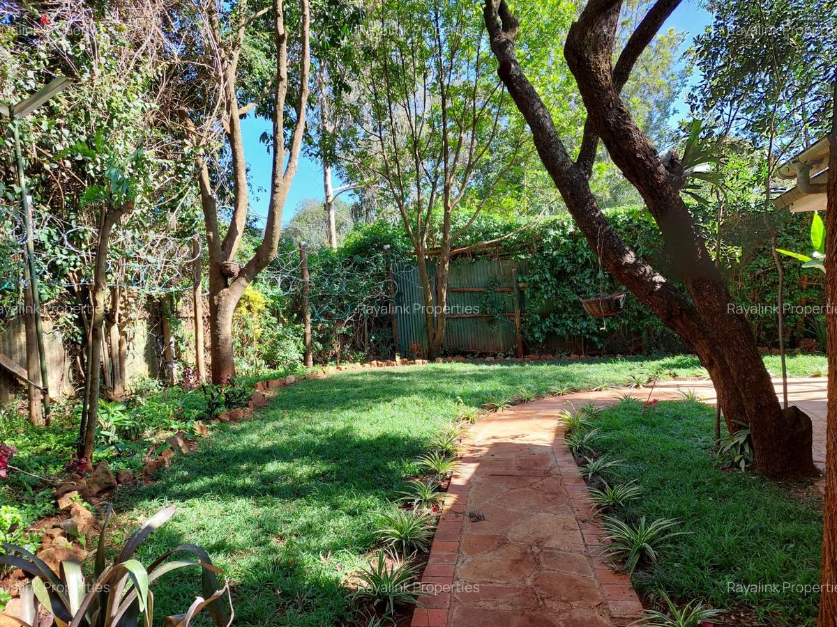 2 Bed House with Garden at Karen - 13