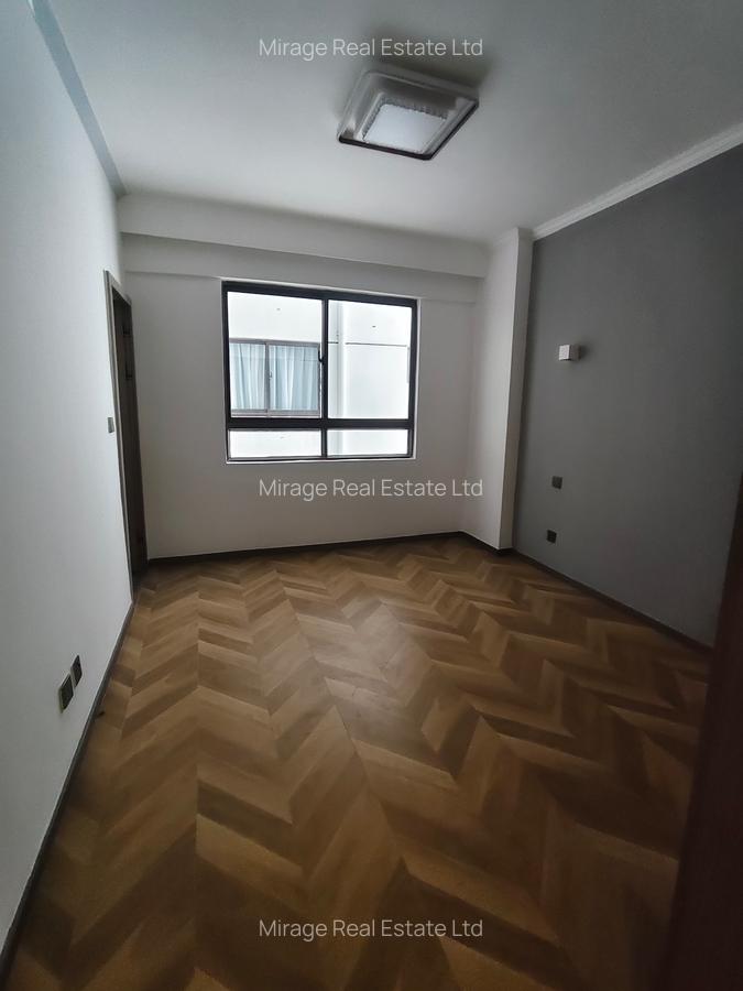 4 Bed Apartment with En Suite in Kileleshwa - 12