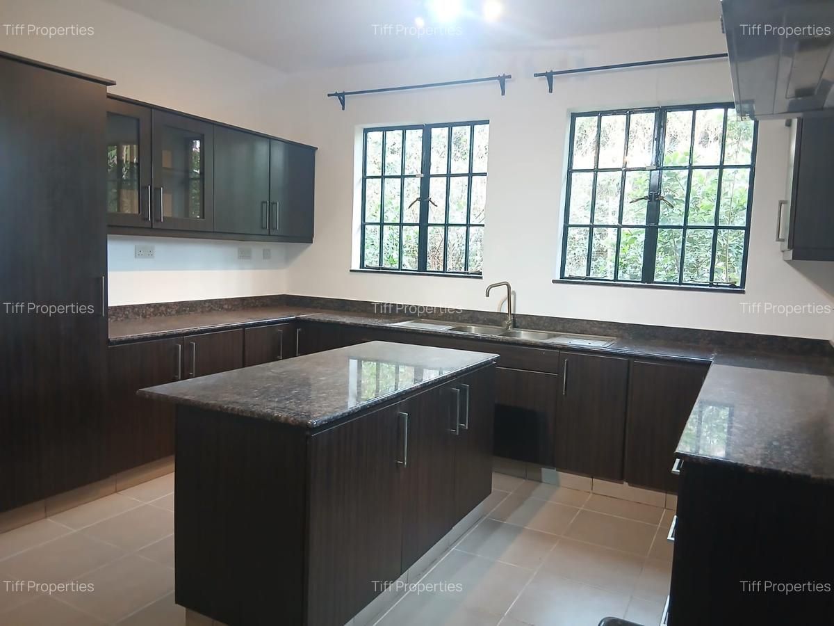 4 Bed House in Runda - 5