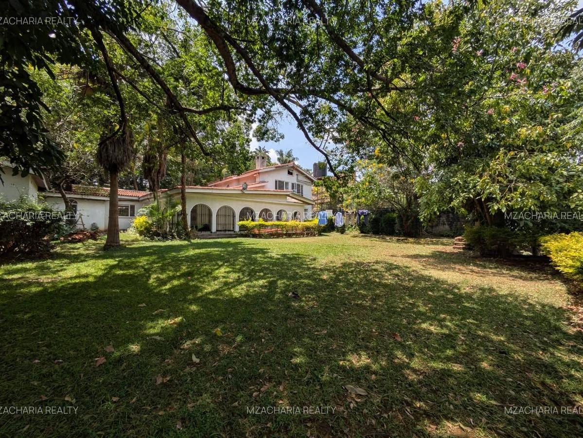 4 Bed House with En Suite in Muthaiga - 2