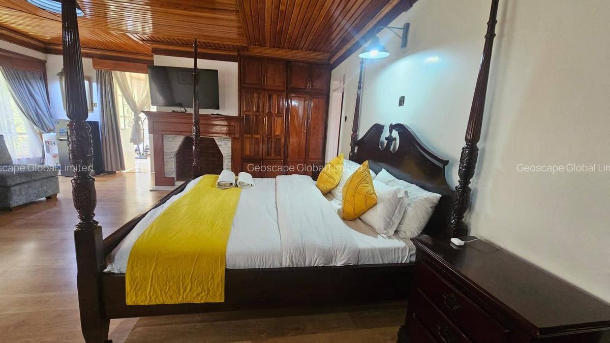 5 Bed House with En Suite in Karen - 12