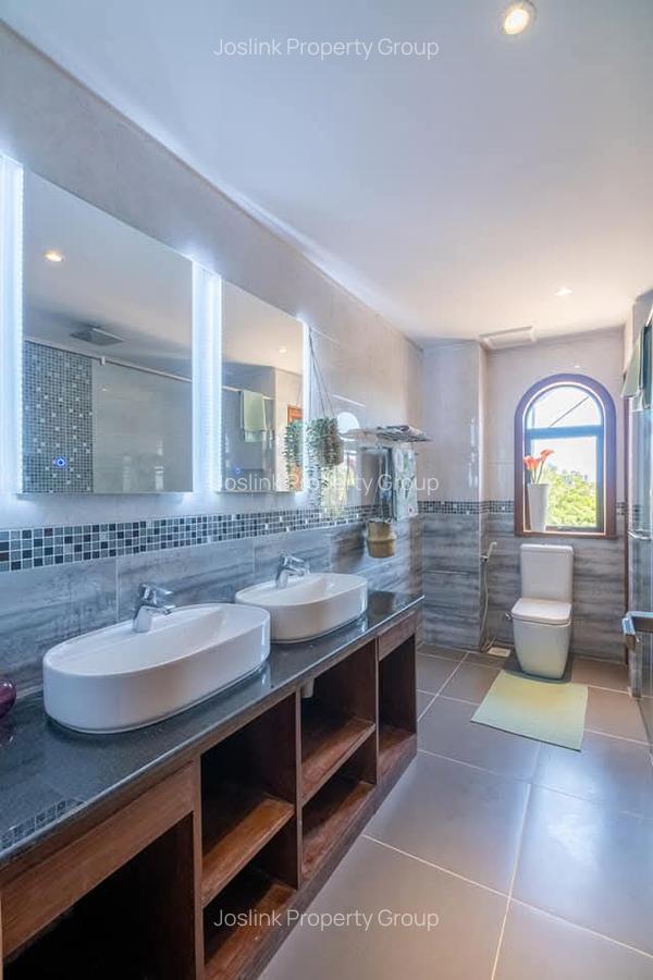 4 Bed Apartment with En Suite at Mt Kenya - 11