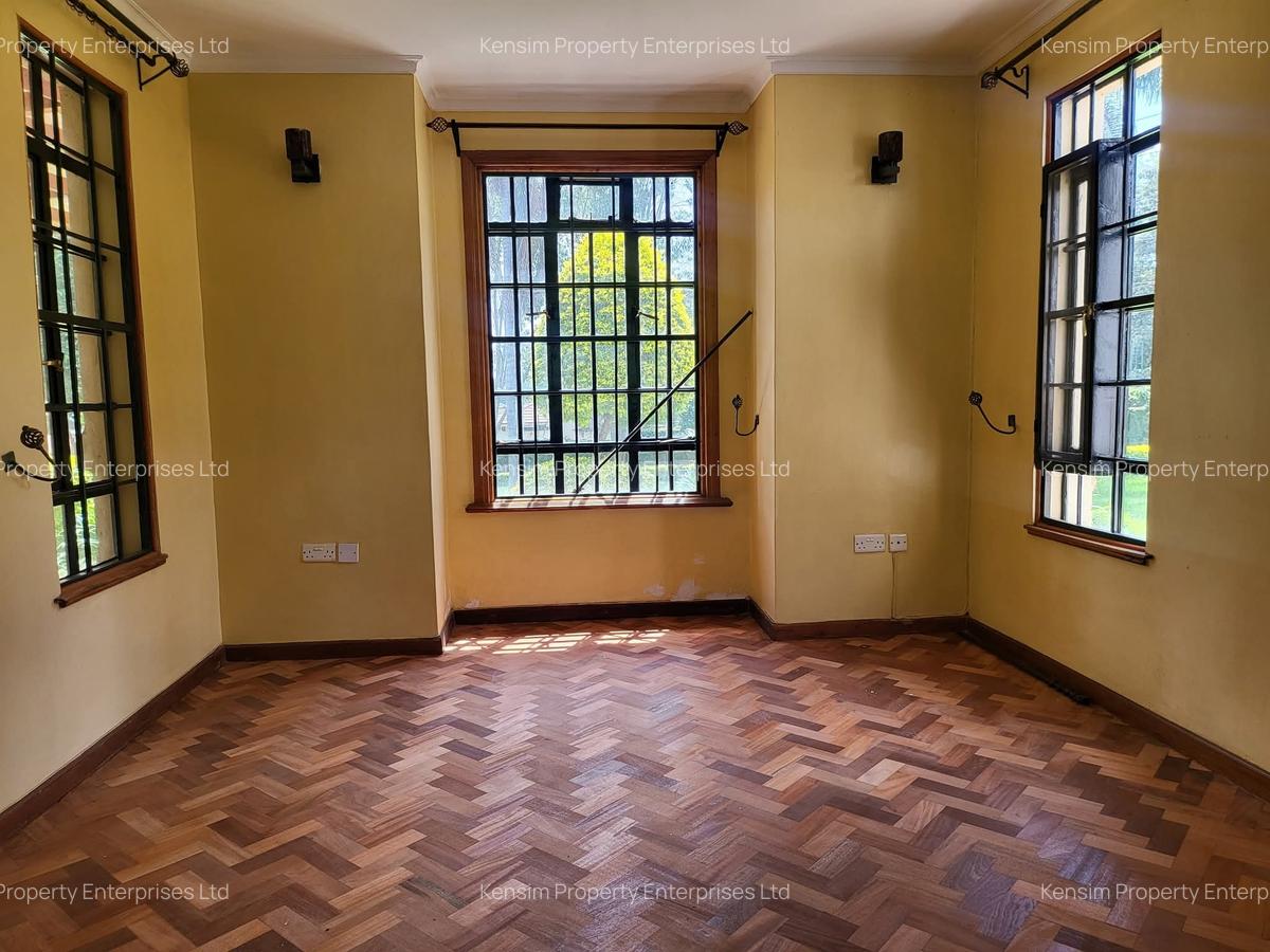 4 Bed Townhouse with En Suite in Runda - 12