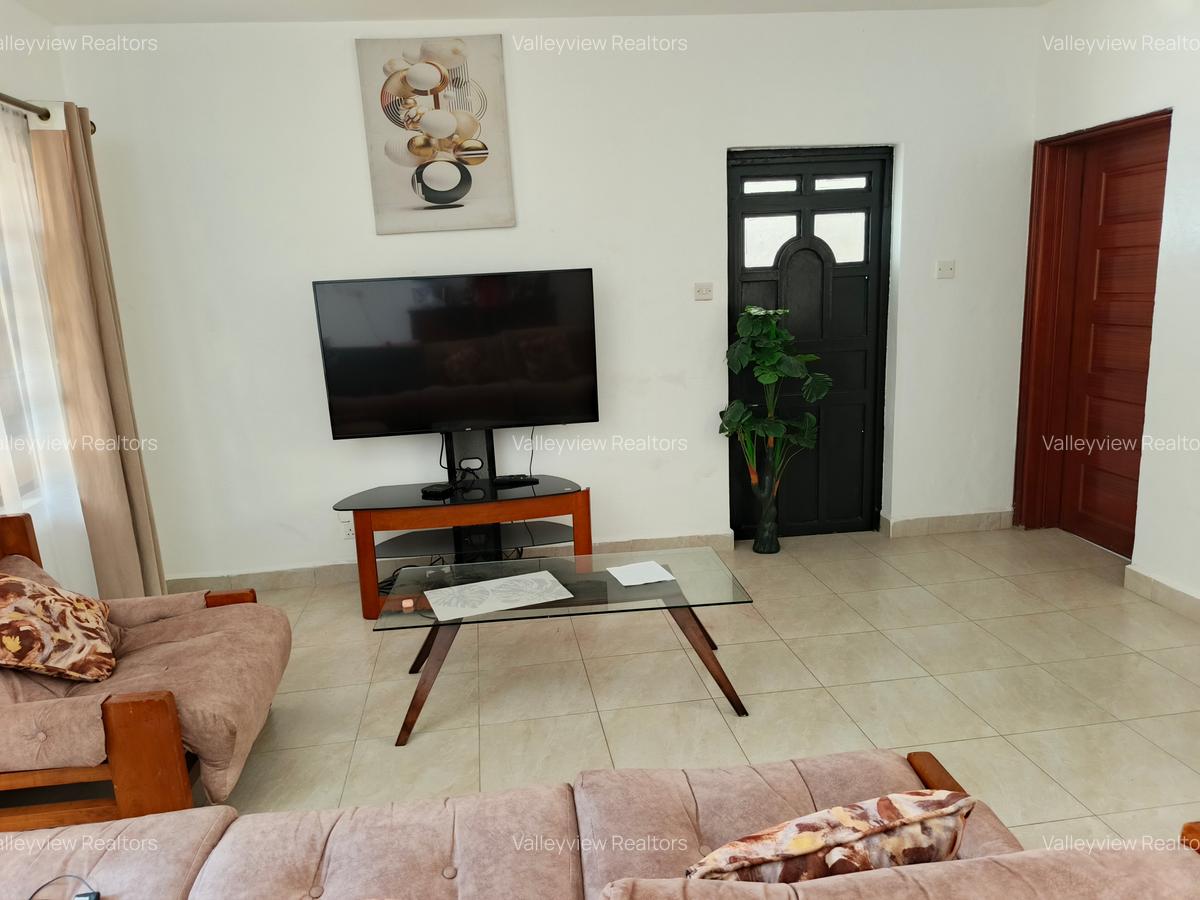 1 Bed Villa with En Suite at Lavington - 20