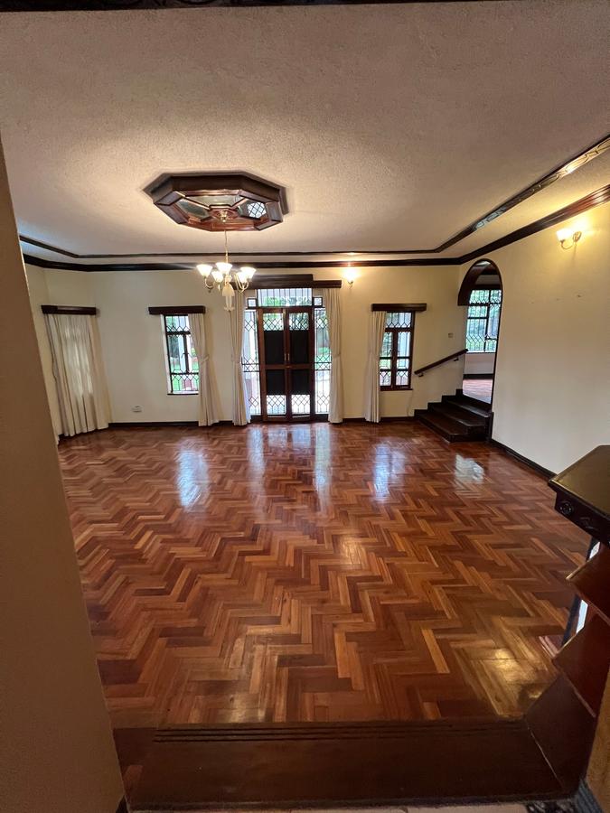 5 Bed House with En Suite at Runda - 10