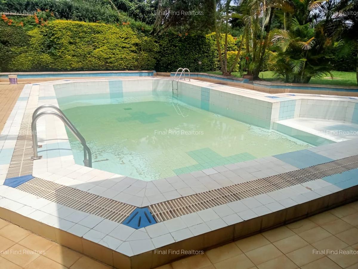 2 Bed House with Swimming Pool in Runda - 1