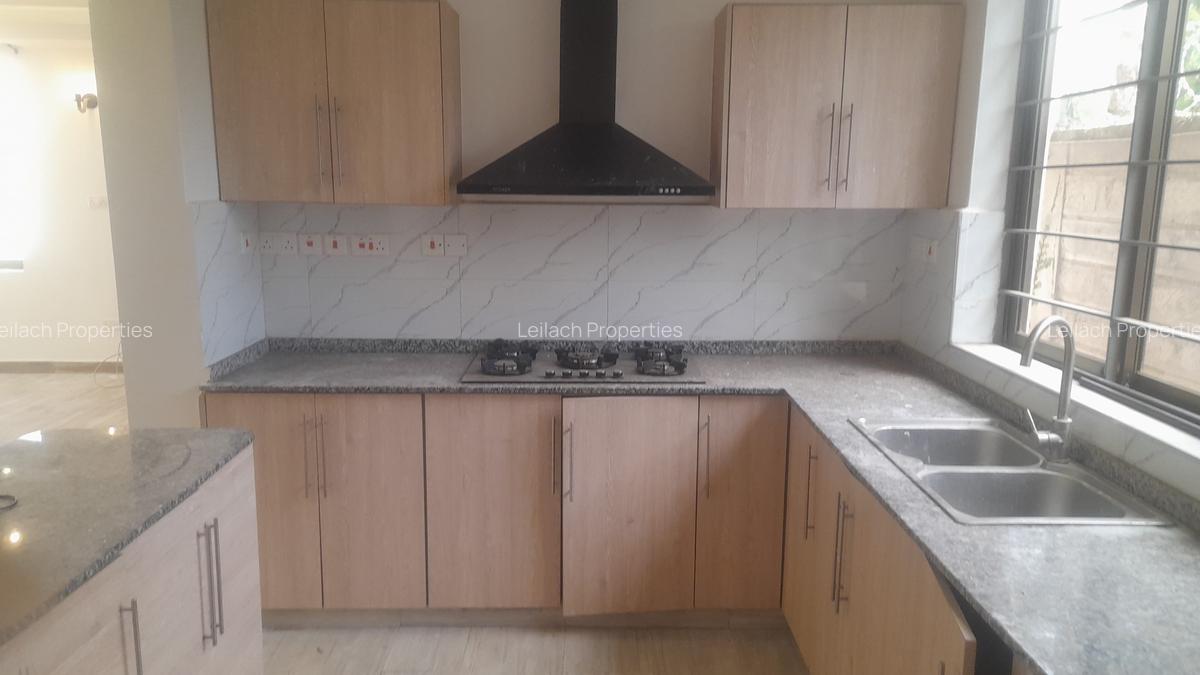 5 Bed House with En Suite in Ongata Rongai - 8