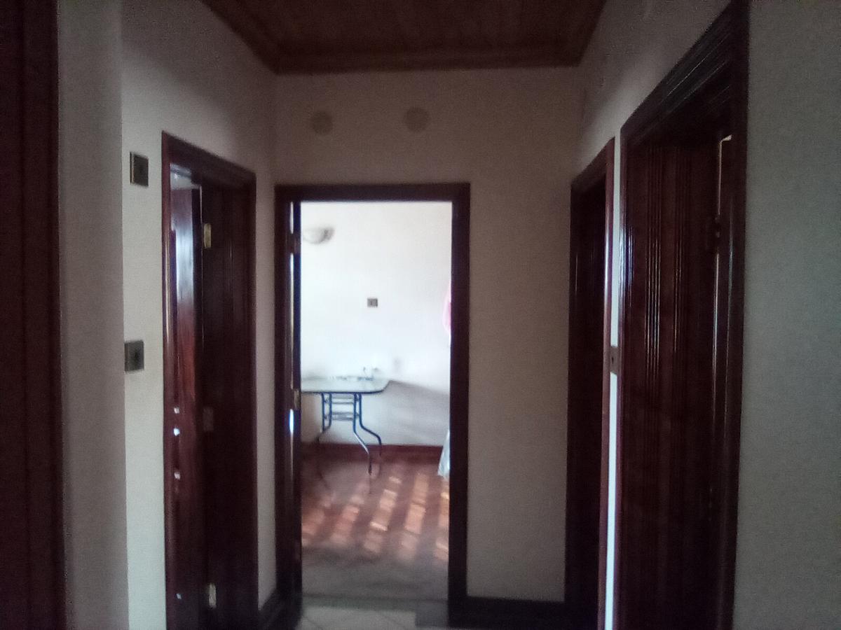 4 Bed House with En Suite at New Kitisuru - 19