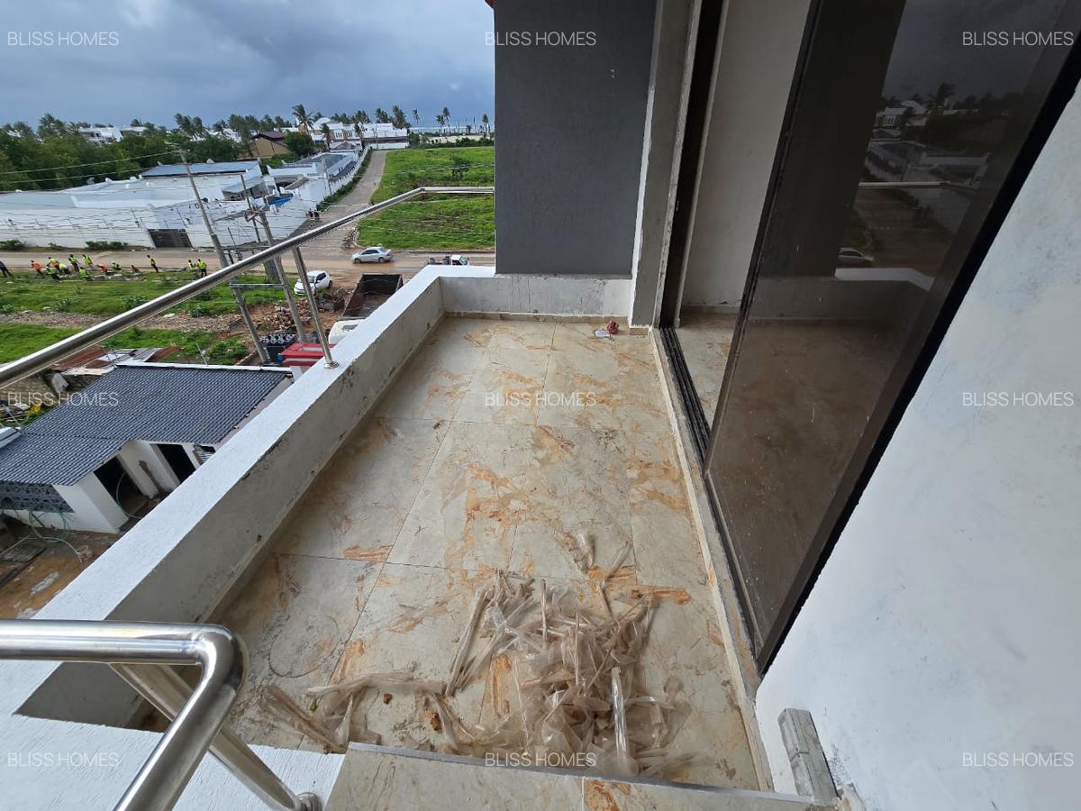 3 Bed Apartment with En Suite at Shanzu - 18