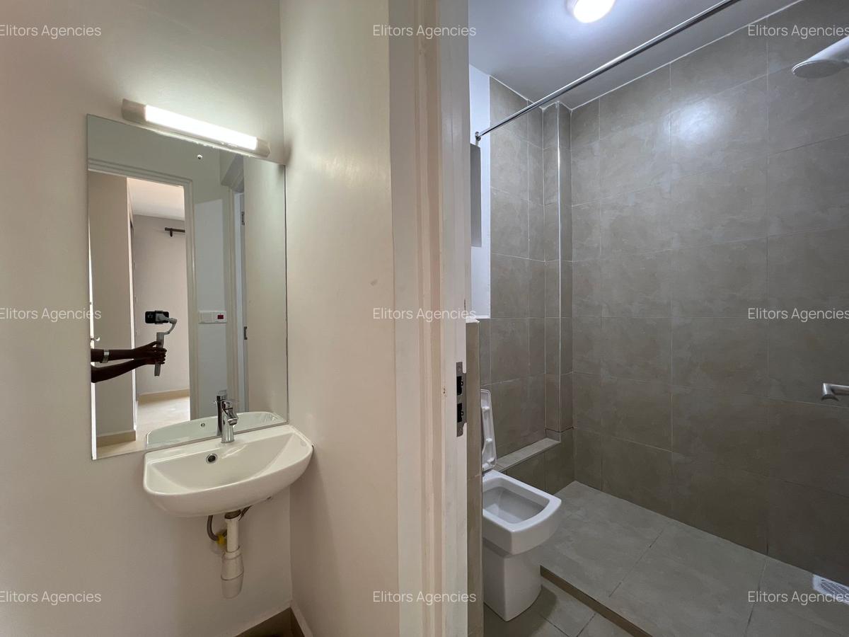 2 Bed Apartment with En Suite at Kirawa Road - 15
