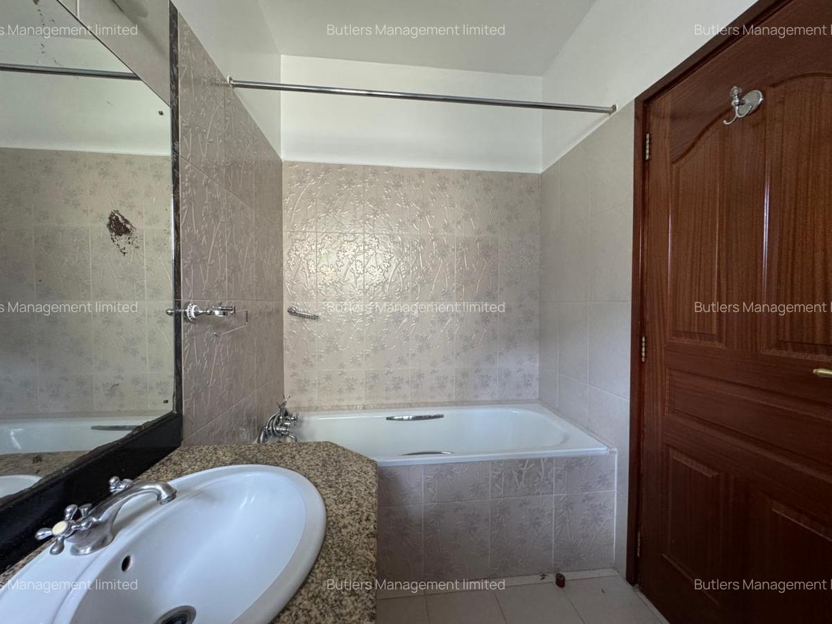 3 Bed Apartment with En Suite in Kileleshwa - 12