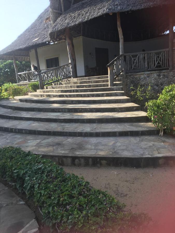 3 Bed Villa with En Suite at Mayungu - 9