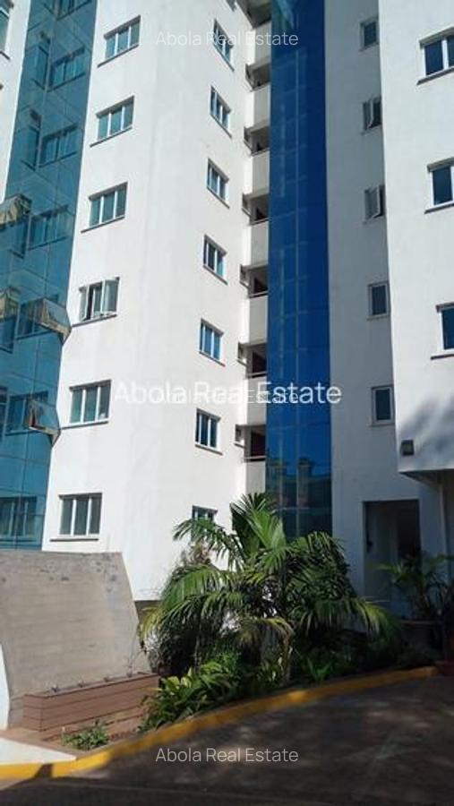2 Bed Apartment with En Suite in Westlands Area - 1