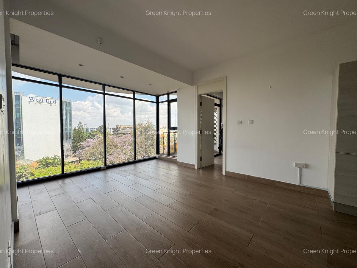 Serviced 2 Bed Apartment with En Suite in Westlands Area - 1