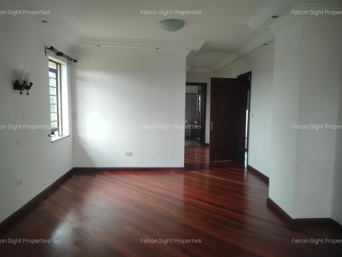 4 Bed Townhouse with Staff Quarters at Few Minutes Drive To Gigiri - 4