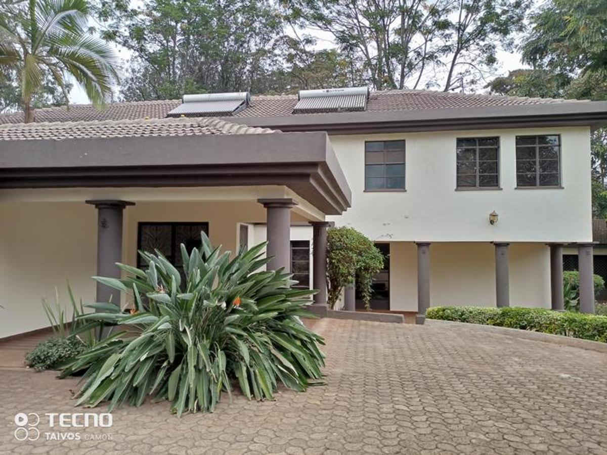 4 Bed Townhouse with En Suite in Westlands Area - 16