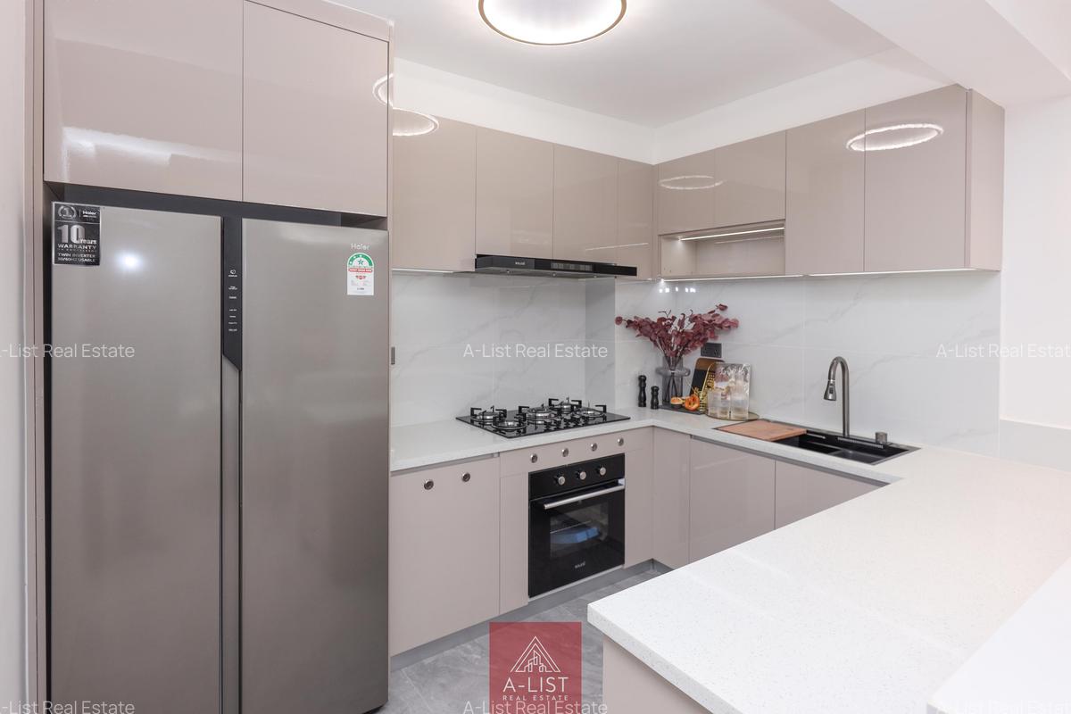 3 Bed Apartment with En Suite at Mandera Road - 3