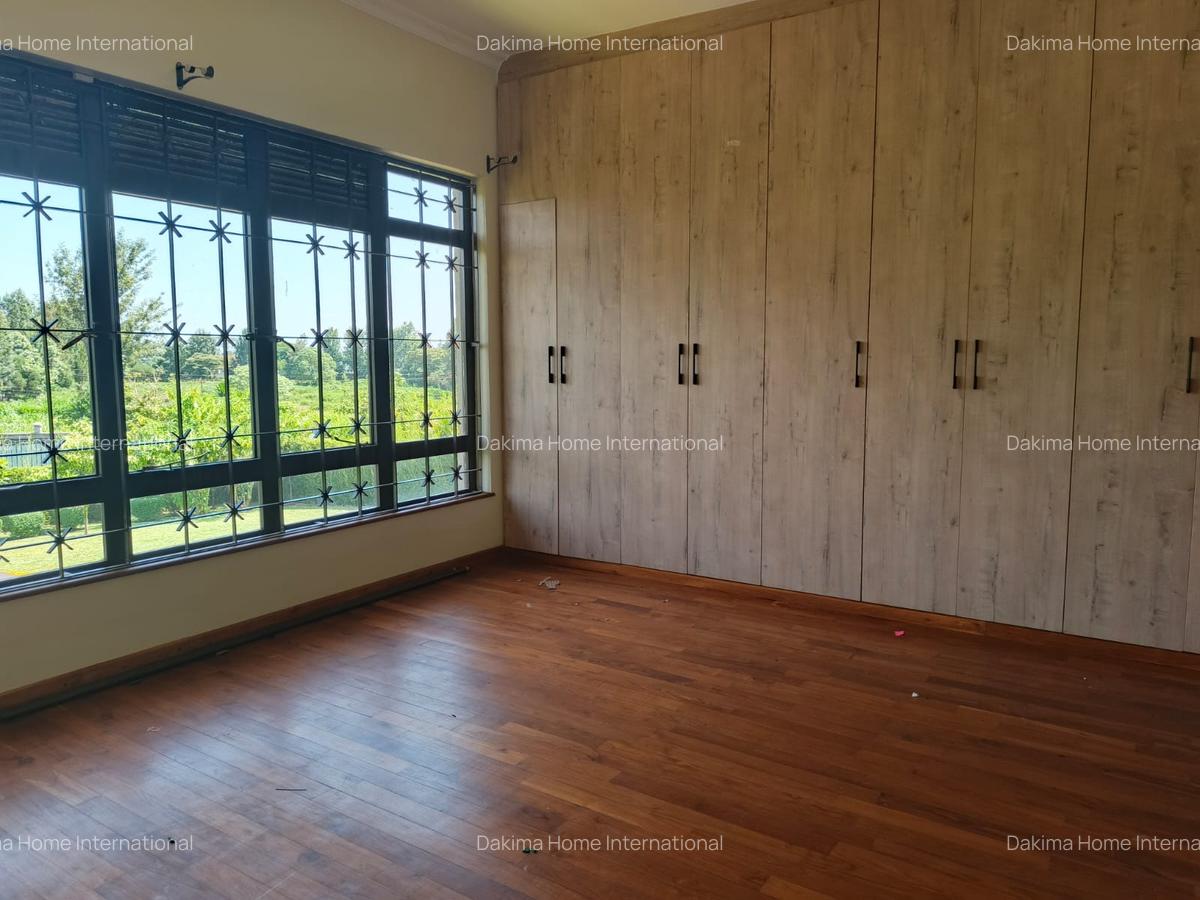 5 Bed Townhouse with En Suite in Runda - 10