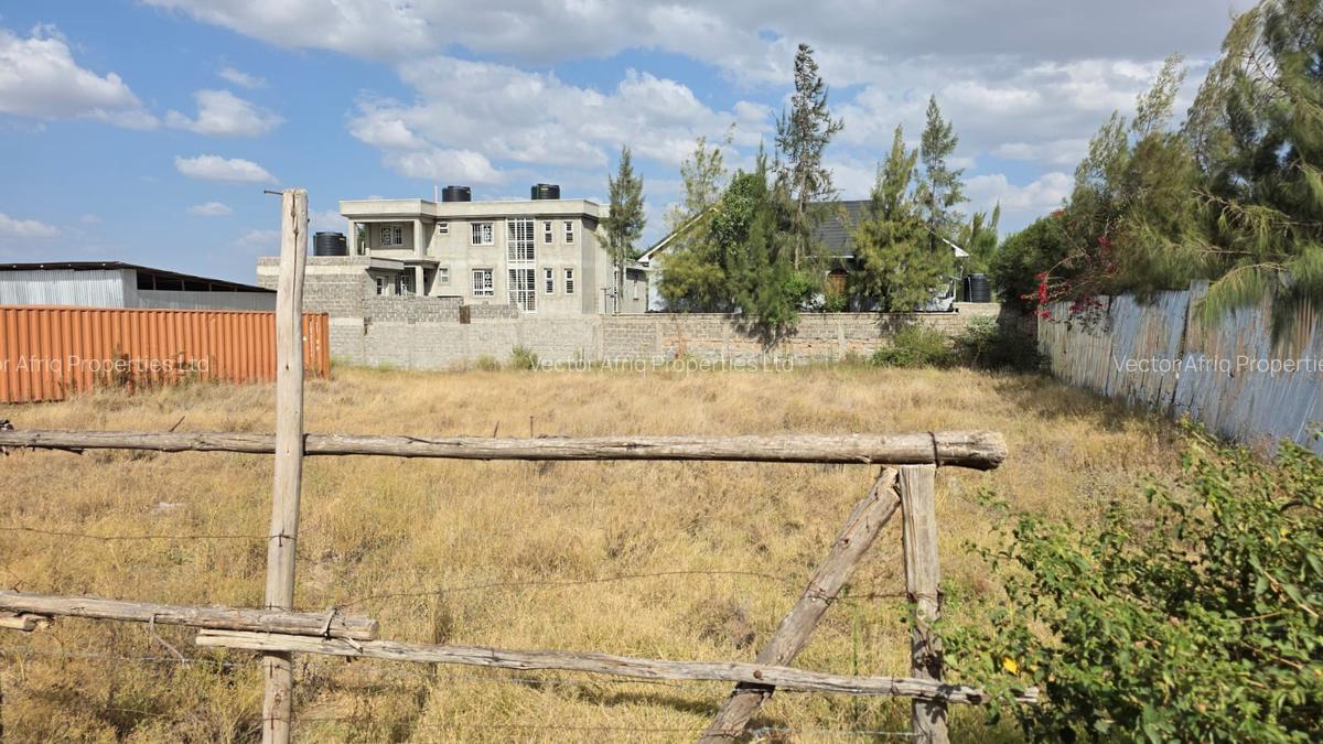 Land in Kitengela - 1