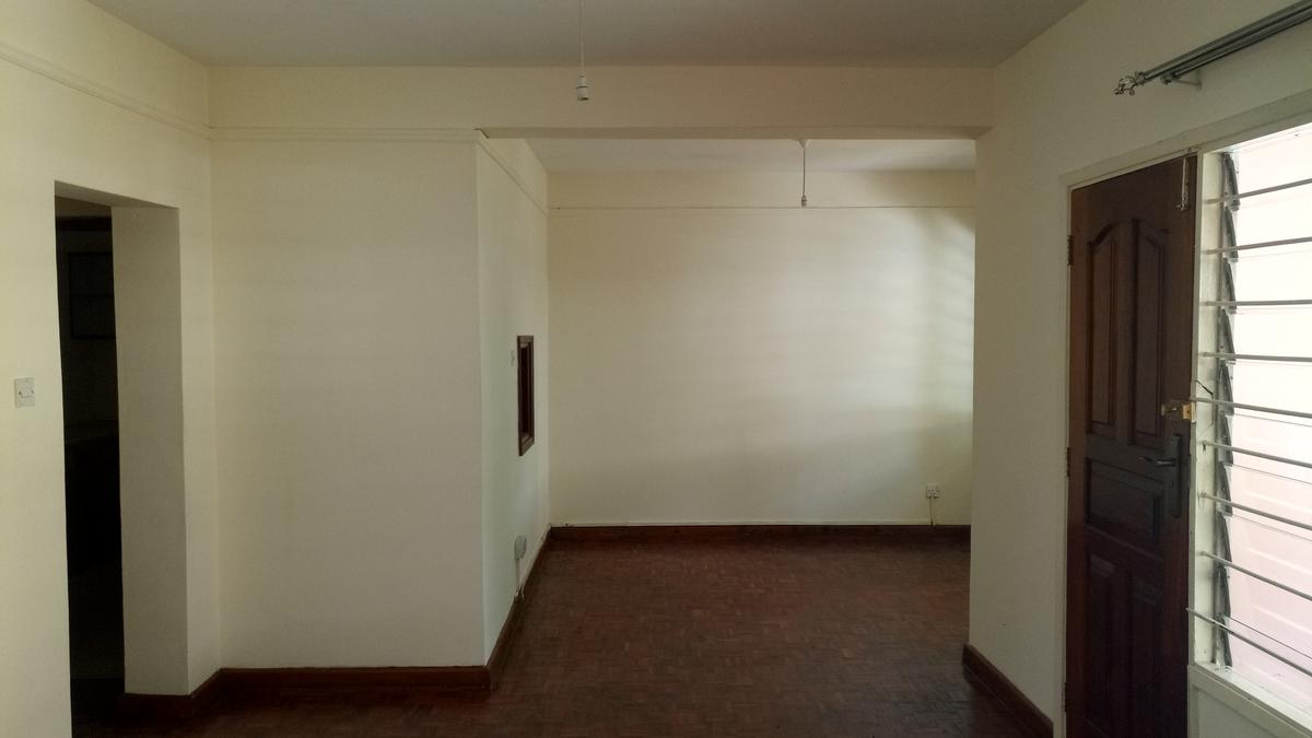 3 Bed Townhouse with En Suite at Kilimani Estate - 5