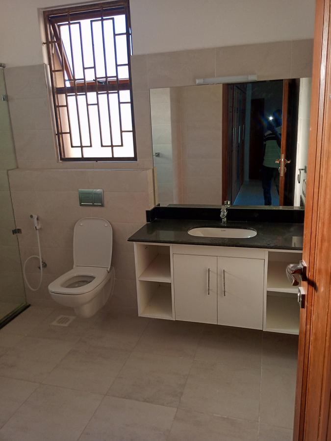 Serviced 3 Bed Apartment with En Suite at Nyali - 17