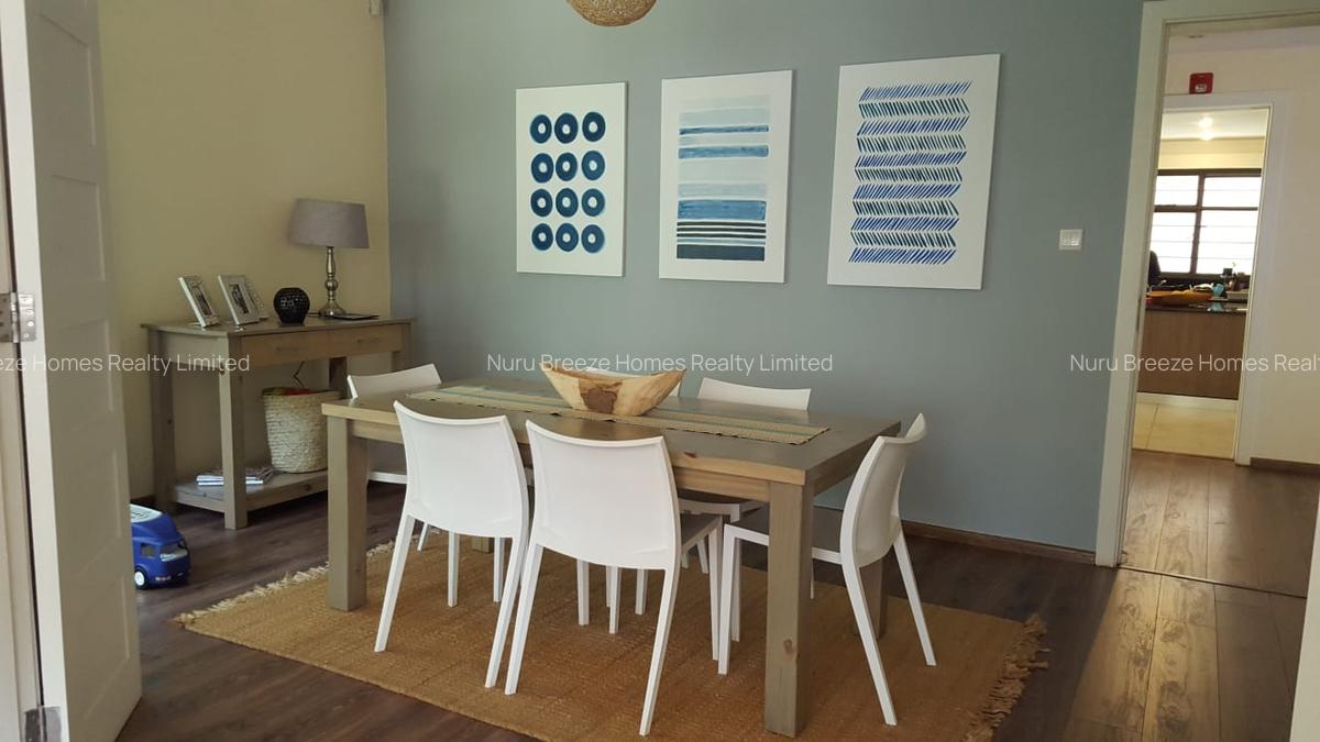 4 Bed Townhouse with En Suite in Rosslyn - 17