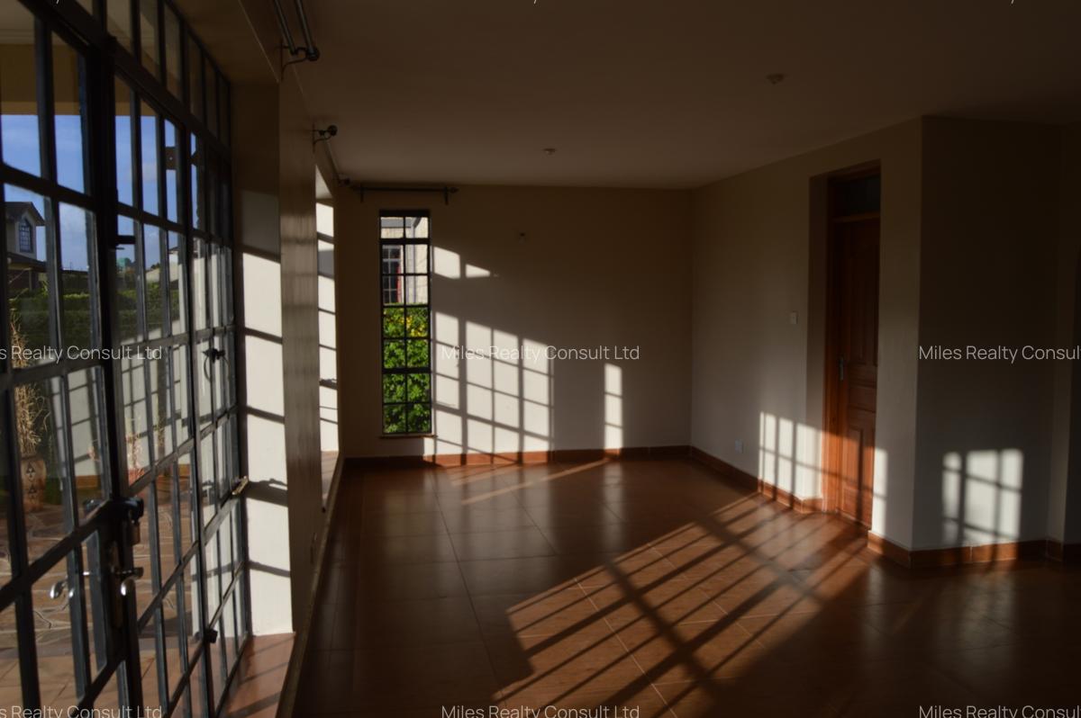 3 Bed Villa with En Suite at Edenville Estate Phase One - 3