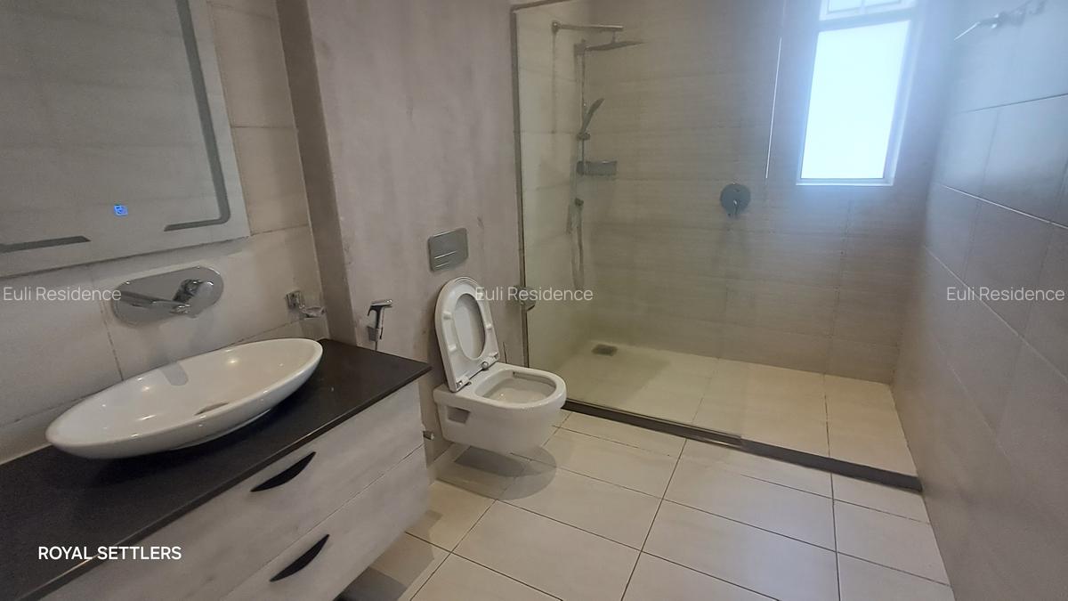 1 Bed Apartment with En Suite at Rhapta Rd - 5