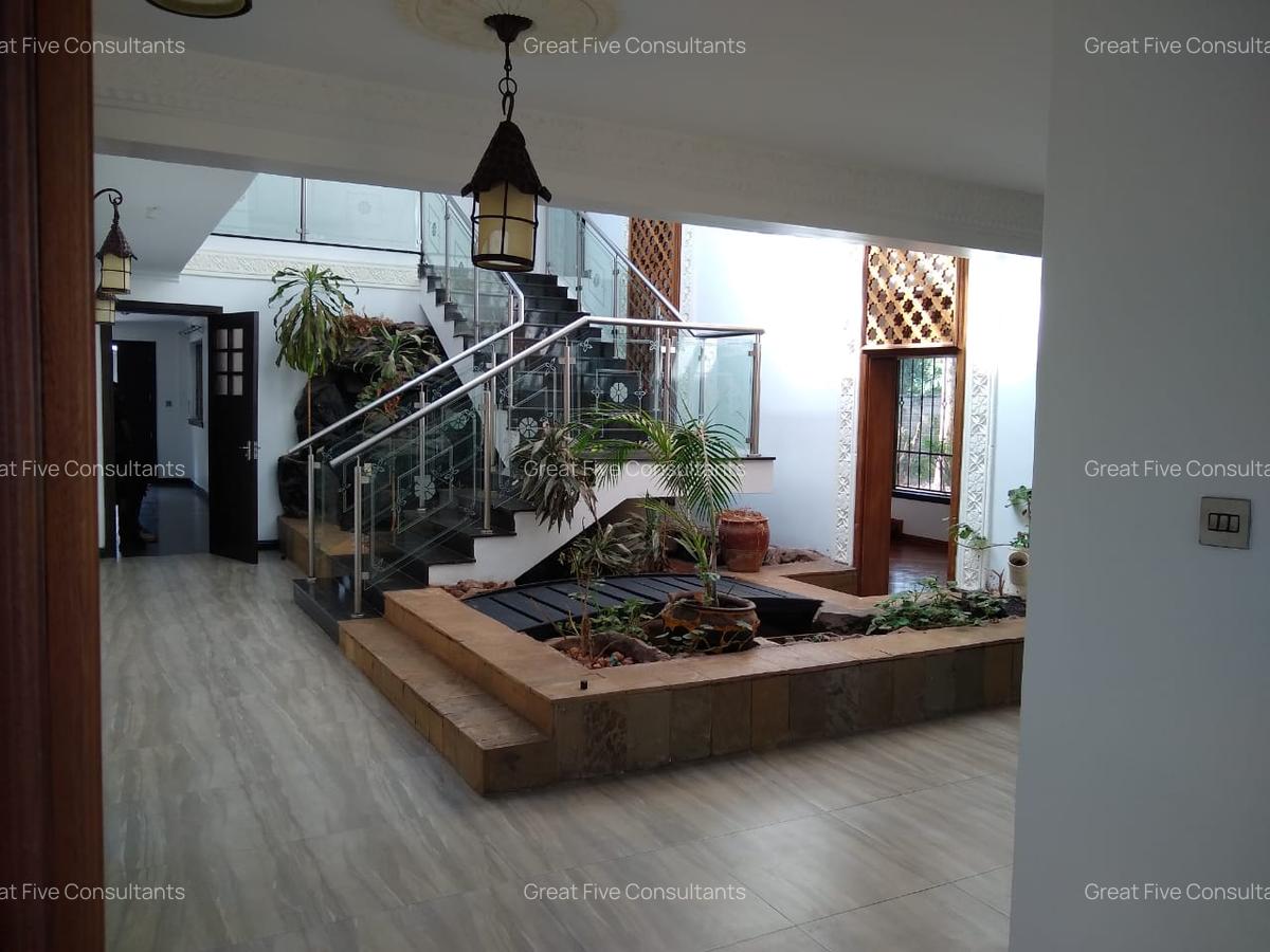 5 Bed Villa with Garden in Kitisuru - 4