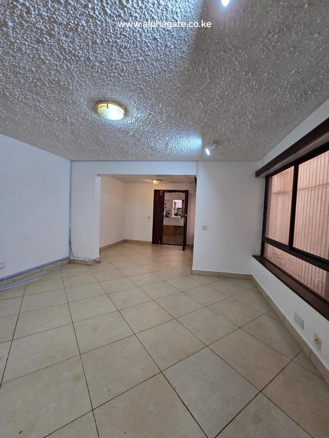 1 Bed Apartment in Westlands Area - 6