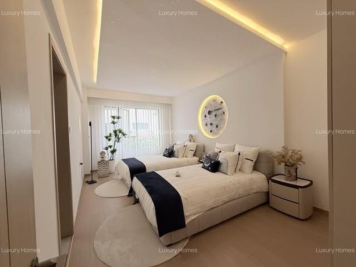 3 Bed Apartment with Gym in Valley Arcade - 8