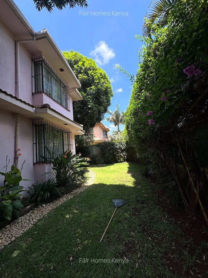 4 Bed Townhouse with En Suite at Convent Drive - 2