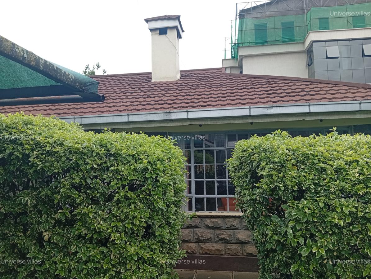 2 Bed House with En Suite at Kare - 3