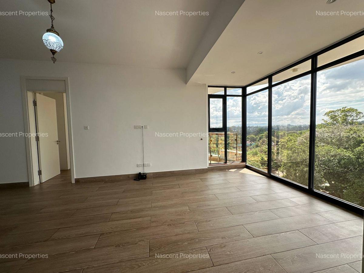 2 Bed Apartment with En Suite in Westlands Area - 2